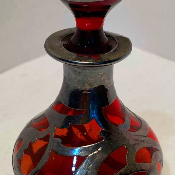 Art Nouveau Cranberry Red Glass Sterling Silver Overlay Vintage Perfume Bottle - Picture 7 of 8